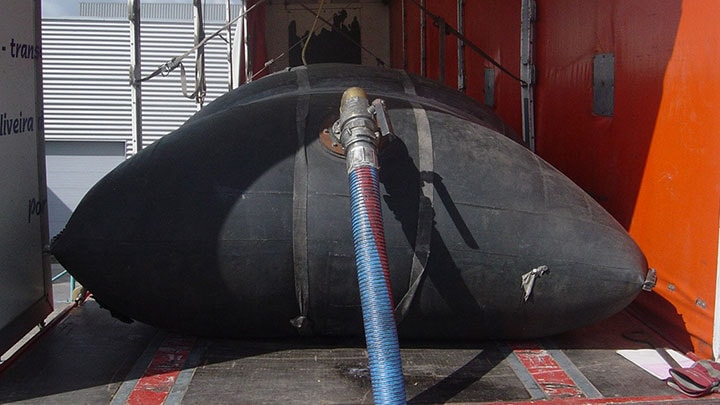 1024年px-flexible-tanks-product-oil-spill-response